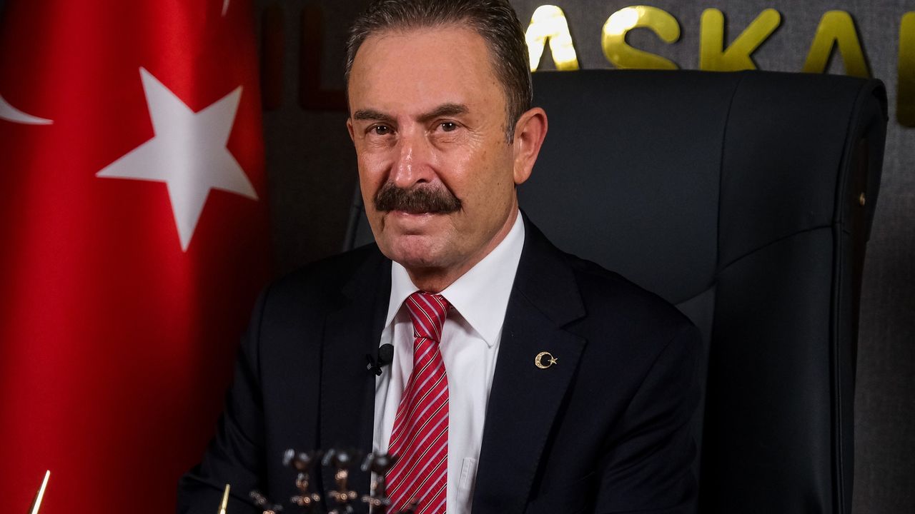 YENER YILDIRIM ADAYLIĞINI AÇIKLADI