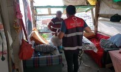 İHTİYAÇ SAHİPLERİNİN SOFRALARINA UMUT TAŞINIYOR