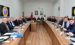 SAHİPSİZ SOKAK HAYVANLARI İÇİN İSTİŞARE TOPLANTISI DÜZENLENDİ