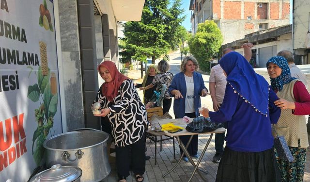 ÇAMAŞ’TA AŞURE BEREKETİ