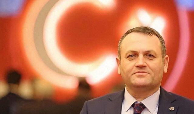TÜRKİYE KAMU-SEN’DEN KAMU ÇALIŞANLARINA DESTEK: “HAK MÜCADELESİ KARARLILIKLA SÜRÜYOR”