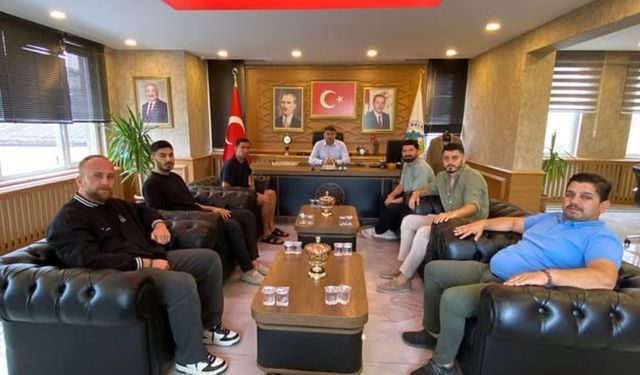ULUBEY BELEDİYESPOR’DAN BAŞKAN TÜRKCAN’A ZİYARET