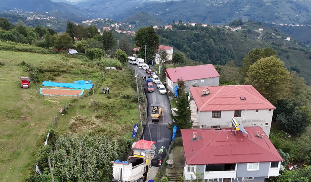 GÜLTEPE’DE ASFALT SEVİNCİ