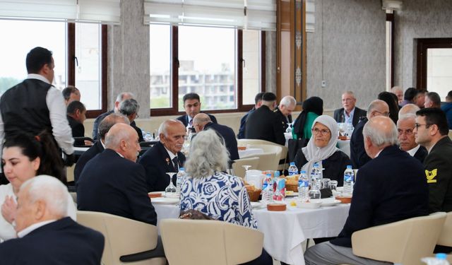 ORDU’DA GAZİLER VE ŞEHİT AİLELERİ ONURUNA YEMEK PROGRAMI
