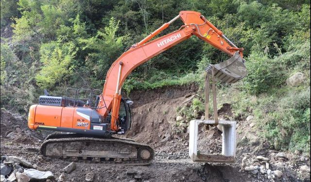 KIRLI MAHALLESİ’NDE SEL RİSKİNE ÖNLEM