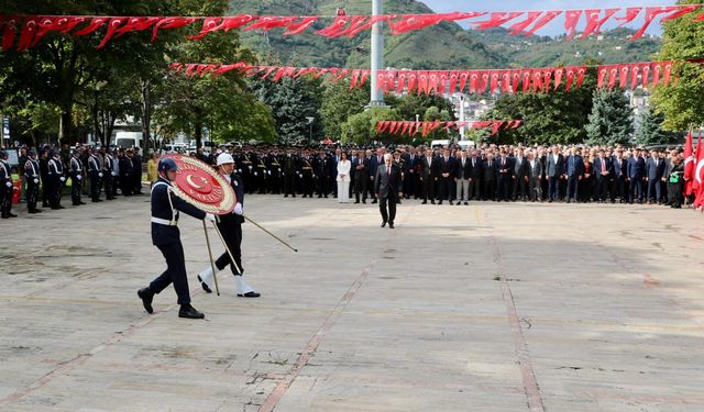 CUMHURİYET BAYRAMI KUTLAMALARI BAŞLADI