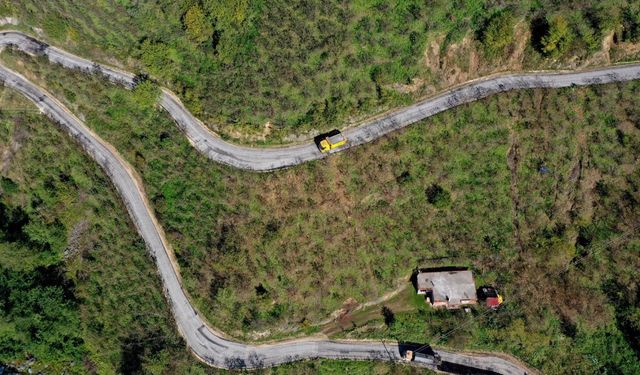 ÇAMAŞ’TA 4 MAHALLEYE HİZMET VEREN YOL ASFALTLANDI