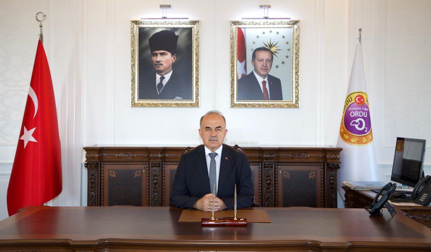 VALİ EROL, DÜNYA BASIN ÖZGÜRLÜĞÜ GÜNÜ’NÜ KUTLADI