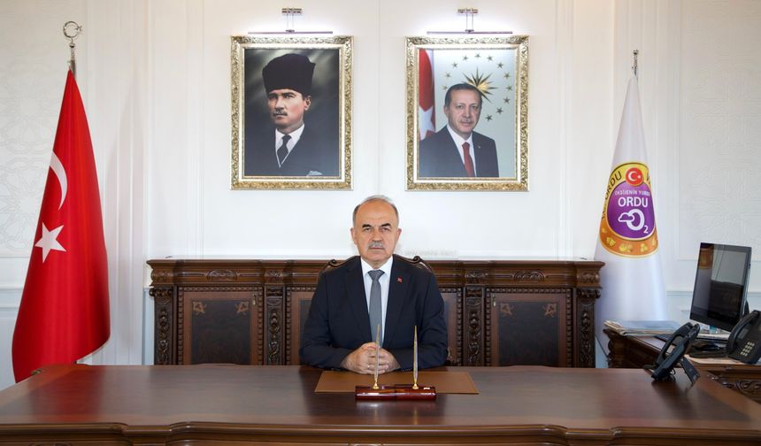 VALİ MUAMMER EROL’DAN YKS MESAJI: “GENÇLERİMİZİN HAYALLERİNE KAVUŞACAĞINA YÜREKTEN İNANIYORUM”