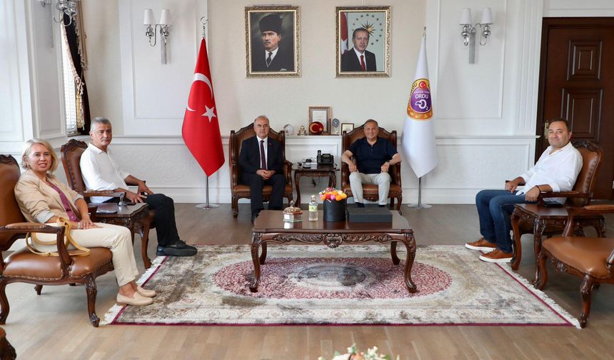 CHP HEYETİNDEN ORDU VALİSİ’NE ZİYARET