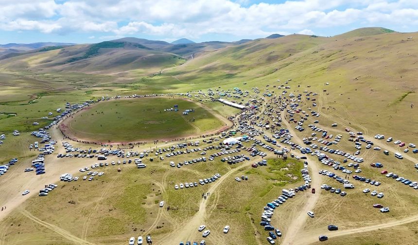 917. AYBASTI PERŞEMBE YAYLASI FESTİVALİ COŞKUYLA DEVAM EDİYOR