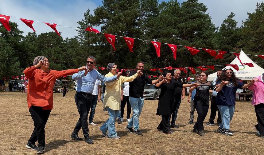 ÇALTEPE’DE GELENEKSEL ŞENLİK COŞKUSU