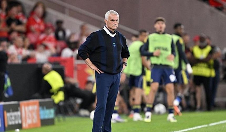 FENERBAHÇE’DE MOURINHO DÖNEMİ SONA ERDİ