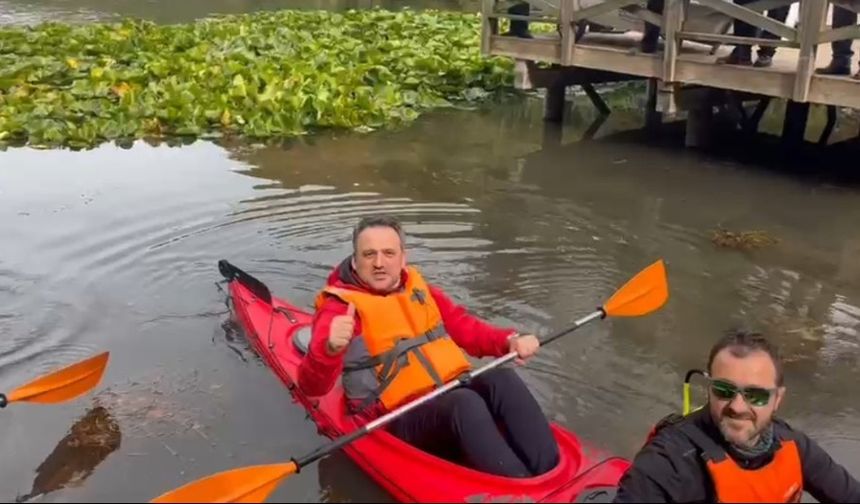 BAKAN YARDIMCISI DR. ENES EMİNOĞLU ULUGÖL’DE KANO KEYFİ YAŞADI