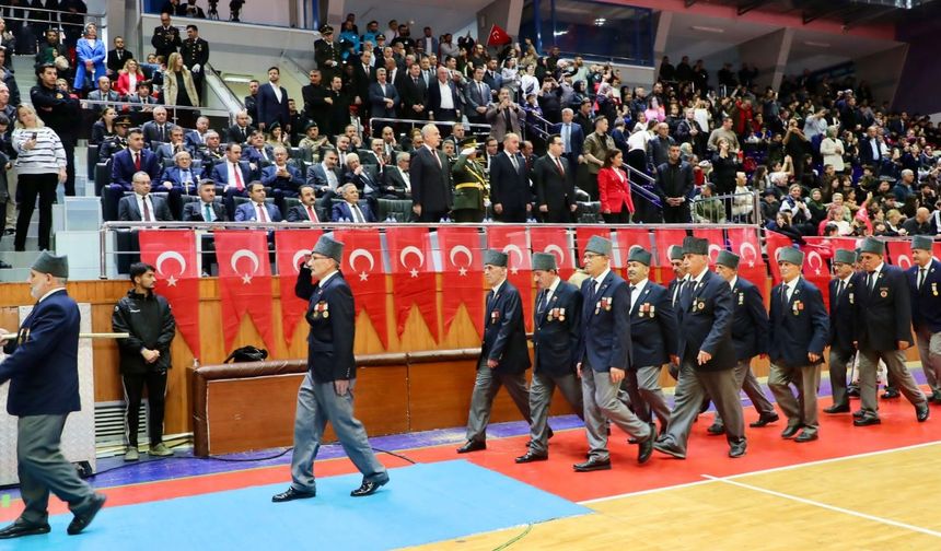 CUMHURİYET BAYRAMI ORDU’DA COŞKUYLA KUTLANDI