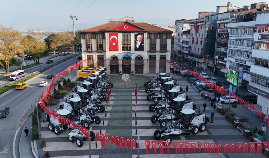 BÜYÜKŞEHİR ARAÇ FİLOSUNU GENİŞLETİYOR