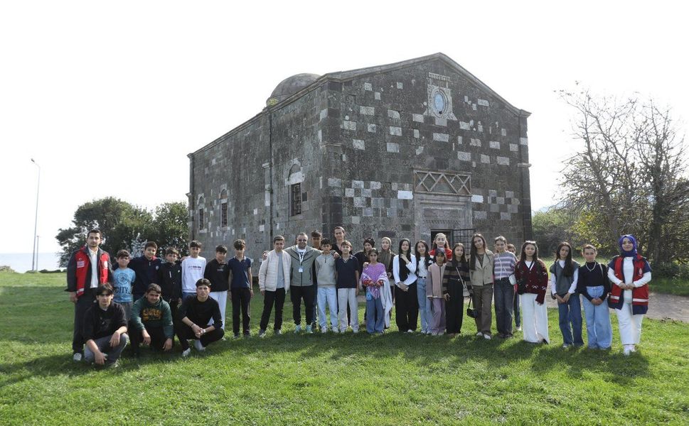 KAHRAMANMARAŞLI ÇOCUKLARA ORDU’DA ANLAMLI GEZİ