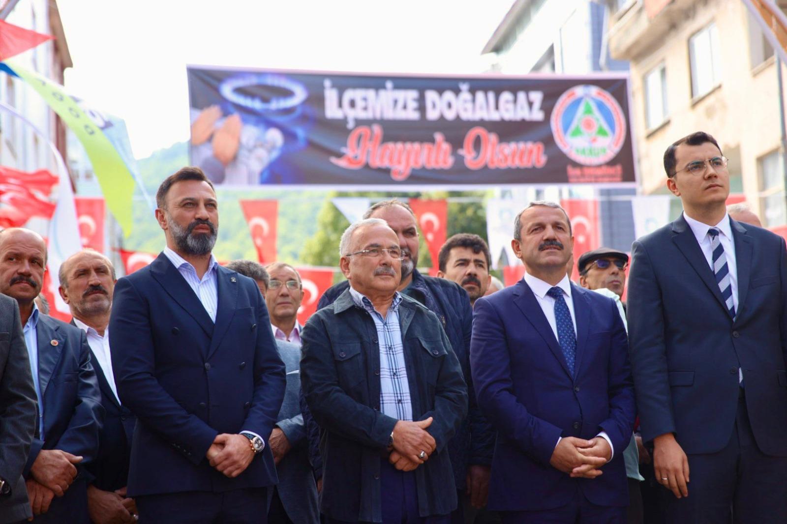 Akkuş’ta Doğalgaz Sevi̇nci̇ (6)