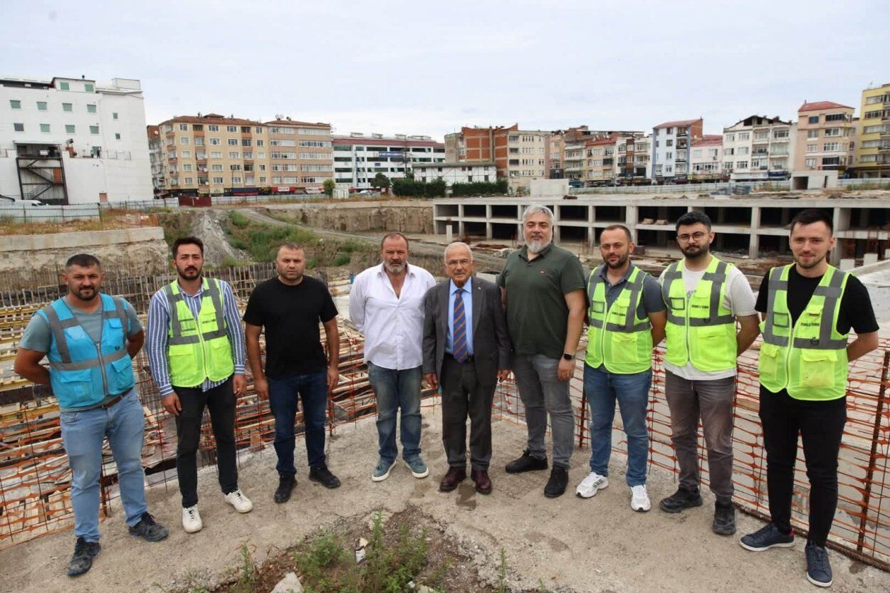 Millet Bahçesi ve Millet Düzü'nde Çalışmalar Sürüyor